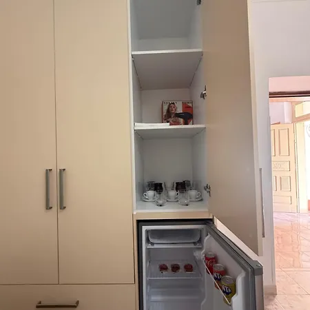 Merkaj House Semesterbostad *