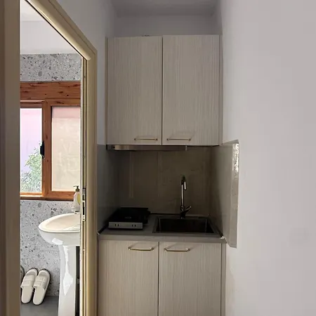 Merkaj House *