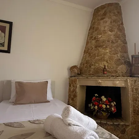 Merkaj House Σπίτι διακοπών Μπεράτ