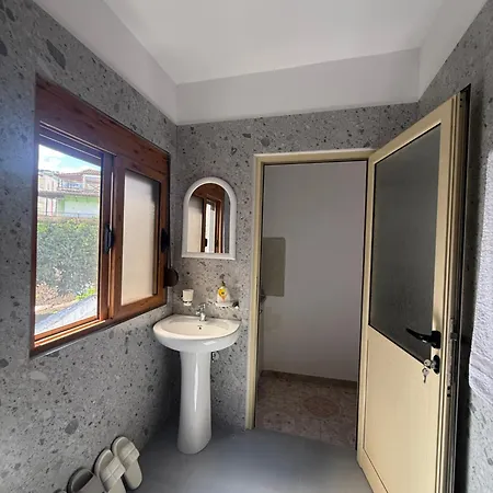 Semesterbostad Merkaj House Berat